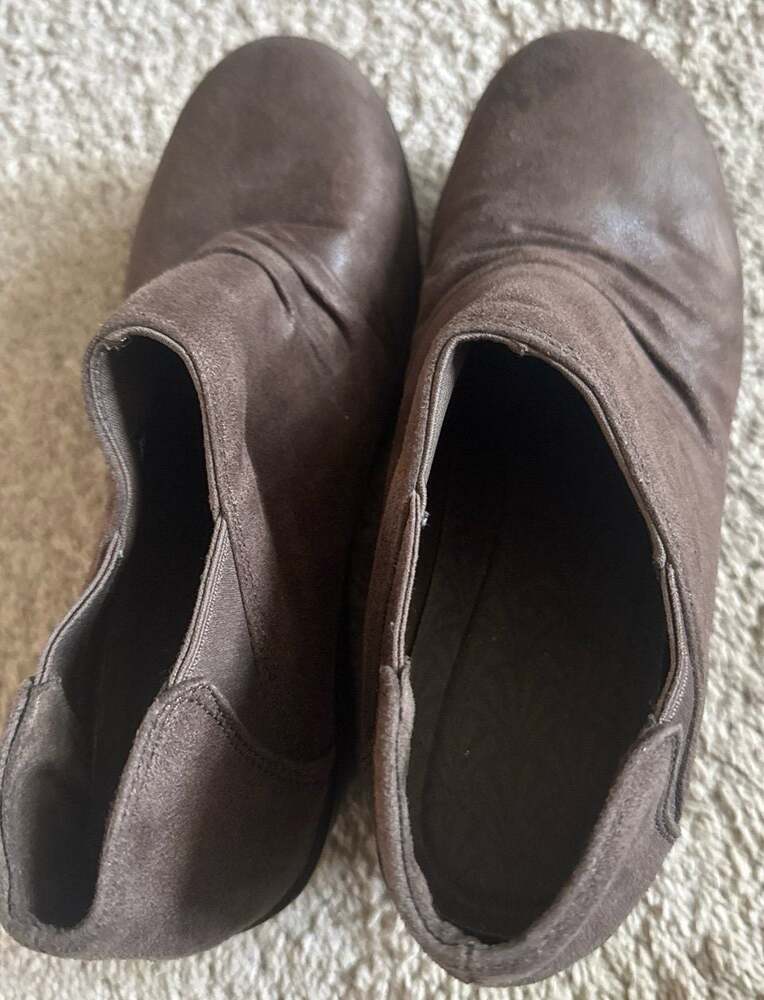 Skechers Brown Heel Shoe Slip On
